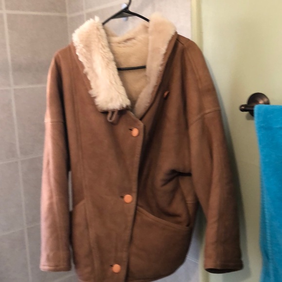 Shearling size 36 women’s coat. Like news. - Picture 1 of 6